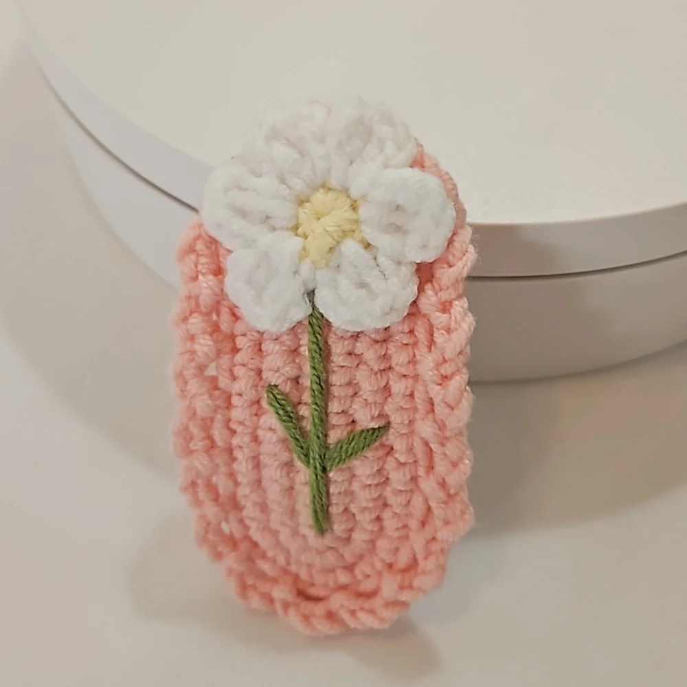 Hand Crafted Crochet Snap Hair Clip Pink and white Flower handmade embroidery